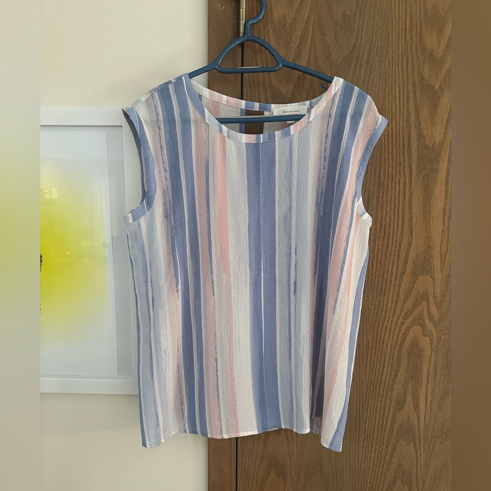 Two by Vince Camuto Sheer Sleeveless Pastel Top